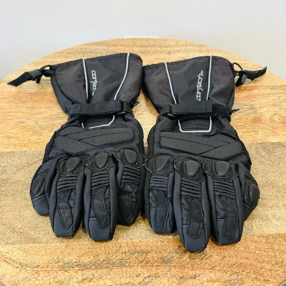 Cortech Cascade 2.1 Women's LG Gloves Black 8943140576 / 113578 Gently Worn Snow